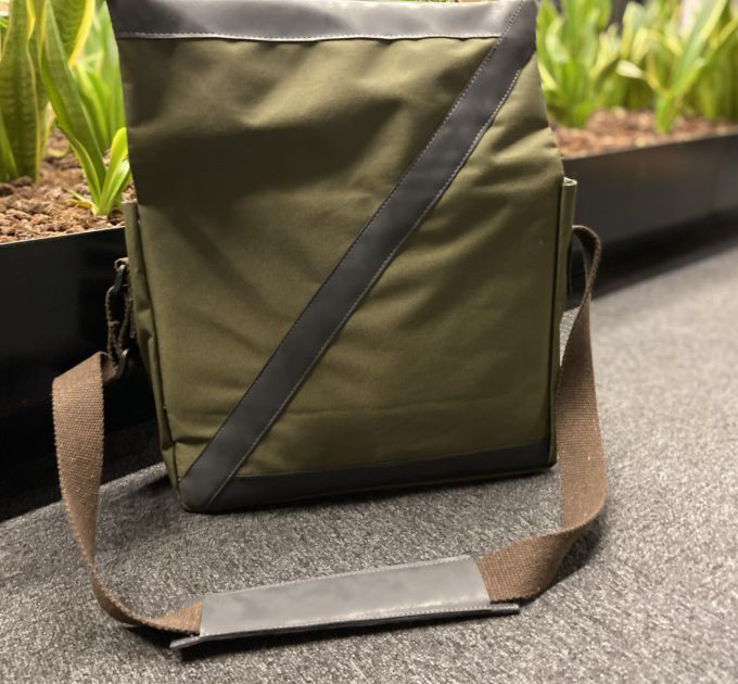 Splash Messenger Khaki